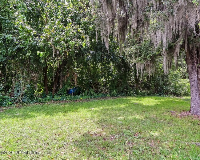 Building Photo - 8448 Kona Ave