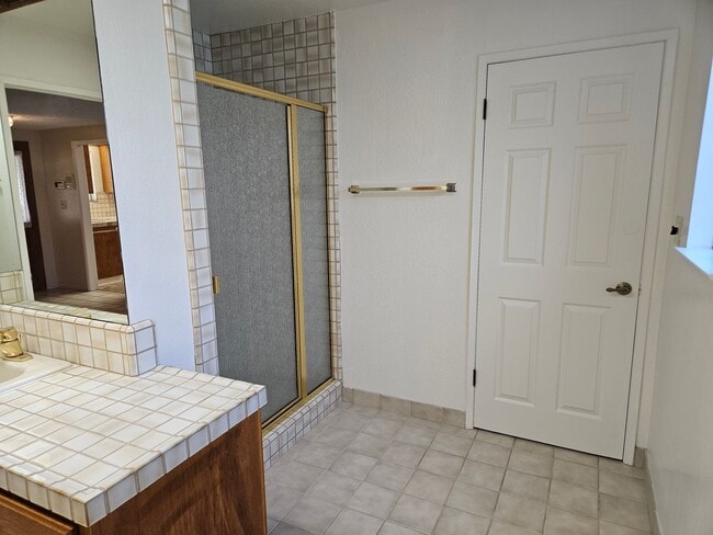 Building Photo - Spacious Willow Glen Home nestled near the end of a quiet cul-de-sac.