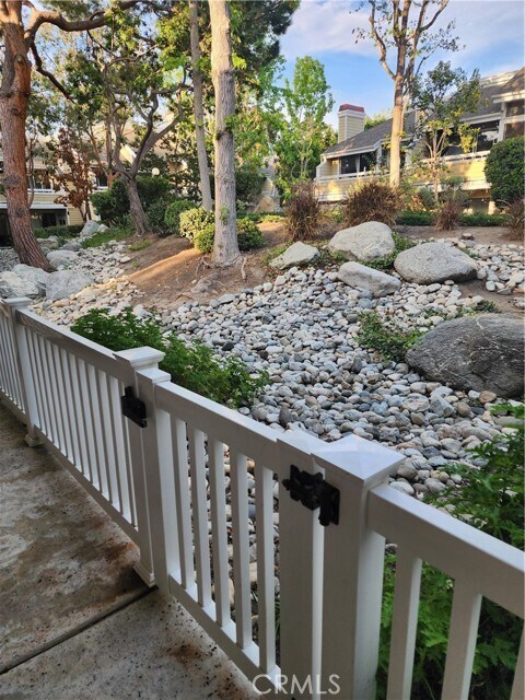 Building Photo - 3660 S Bear St