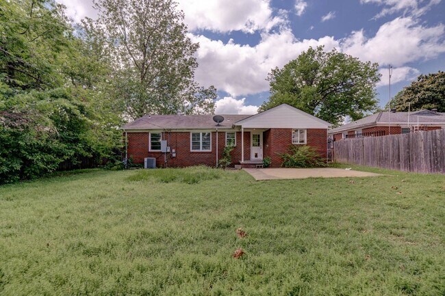 Building Photo - 3 BED 1 BATH /  TULSA FAIRGROUNDS