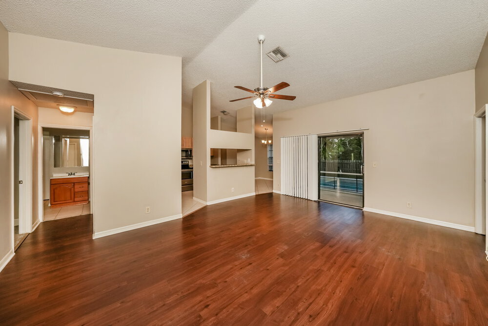 Building Photo - 1455 Thornbank Ln