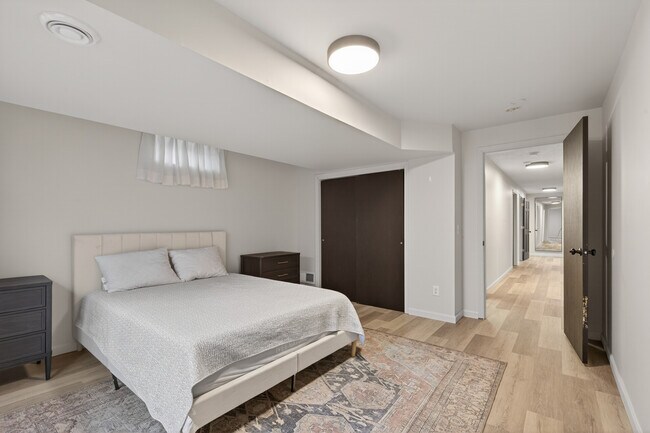 Building Photo - 8225 2nd Ave S