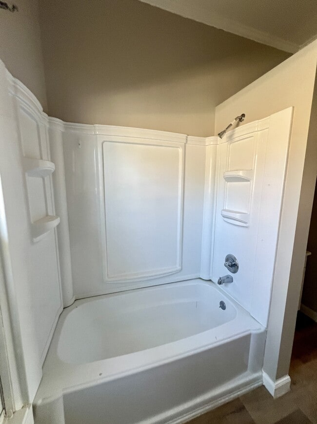 Building Photo - 201 E Cowles St