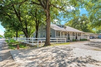 Building Photo - 720 Pritchett Ln