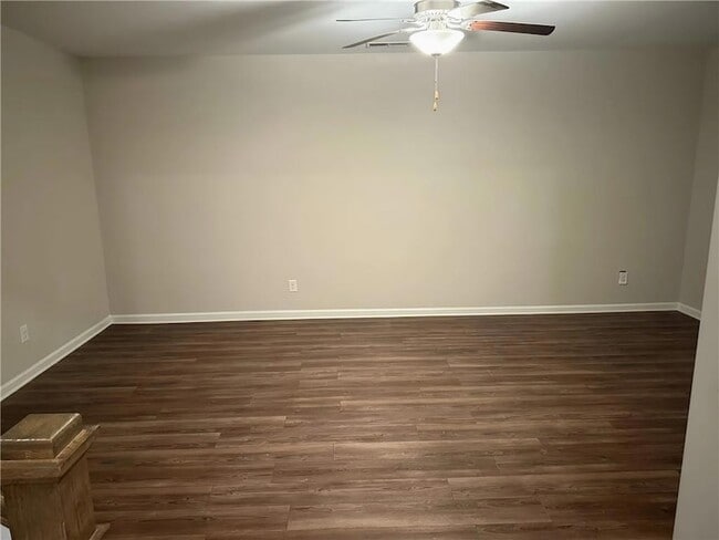 Building Photo - 4245 Essex Pond Wy