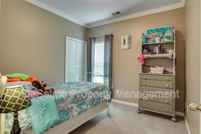 Building Photo - 2007 McCrory Pl