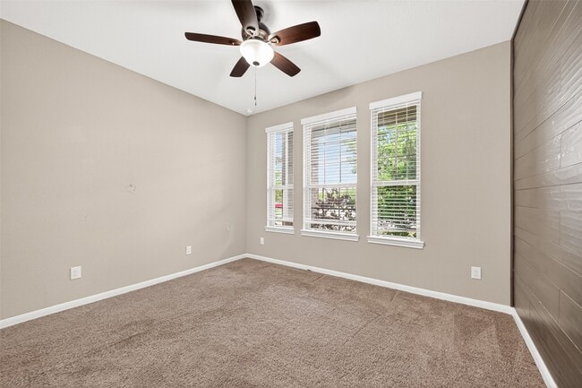 Building Photo - 3854 Fleetwood Falls Ln