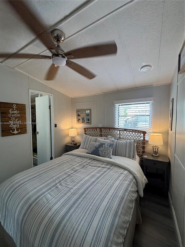 Building Photo - 65821 Overseas Hwy