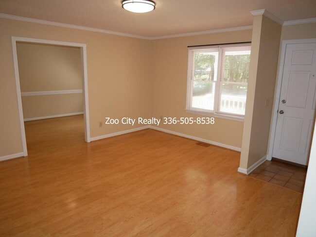 Building Photo - 1805 Rocky Ln