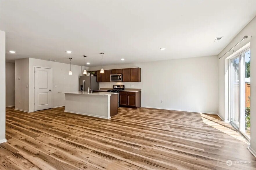 Kitchen - 1389 92nd Way SE