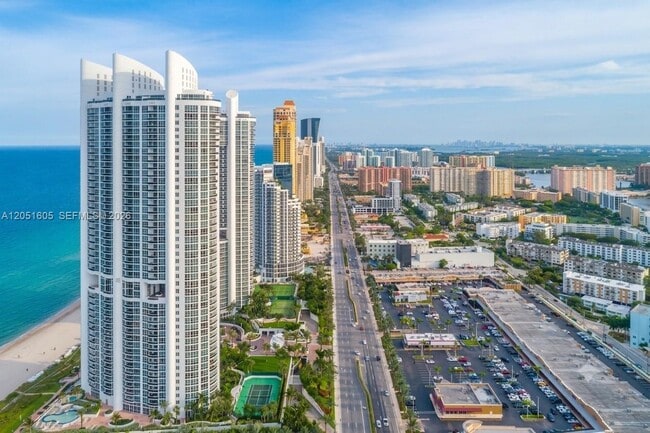 Building Photo - 18201 Collins Ave