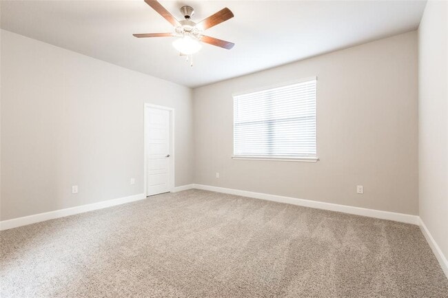 Building Photo - 9301 Alex Ln