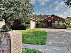 Building Photo - No Application Fees* $250.00 off 1st month...