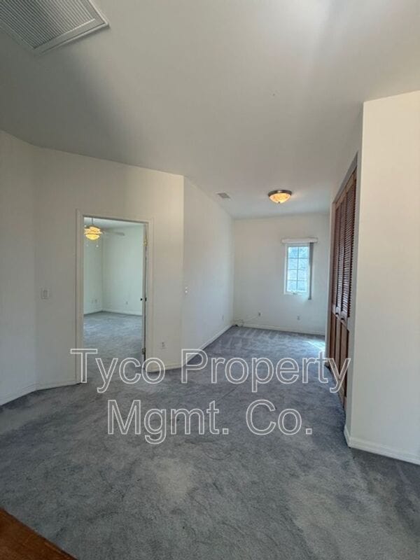 Building Photo - 626 2nd Ave