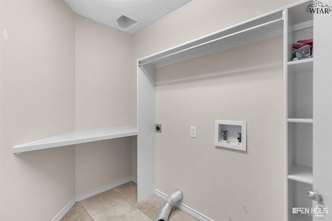 Building Photo - 5510 Long Leaf Dr