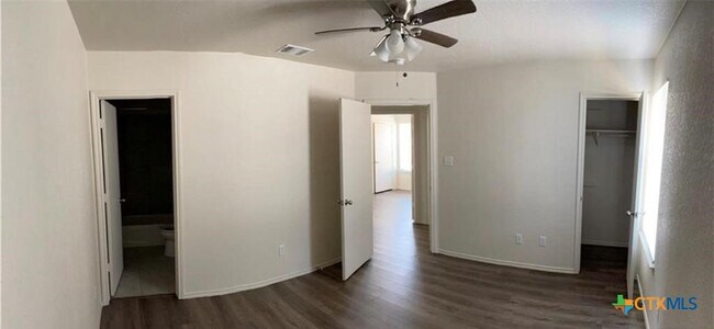 Building Photo - 1304 Liberation Ln