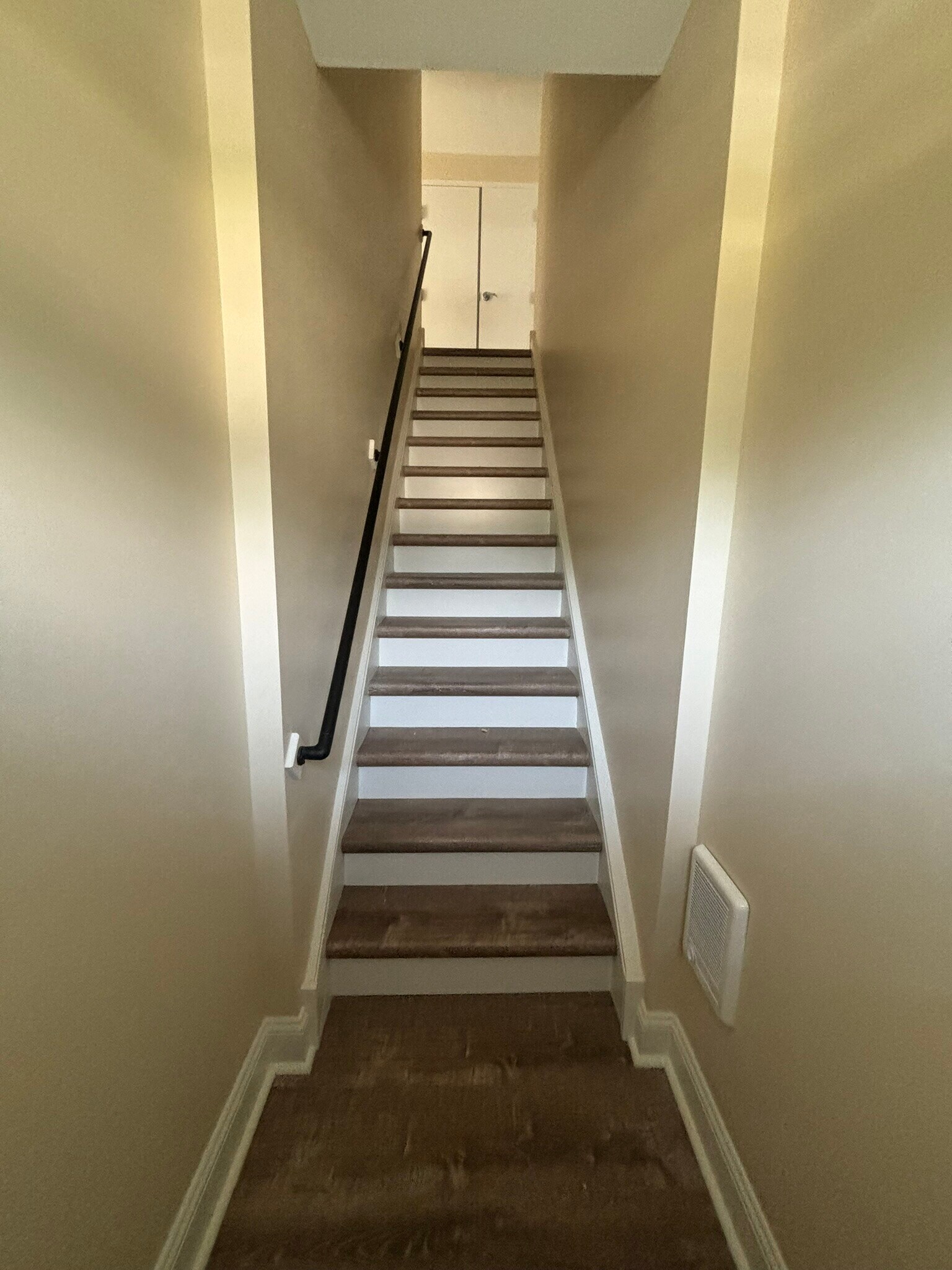 2nd floor entry stairway - 31 Church Rd
