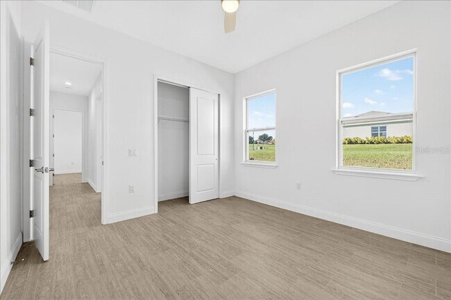 Building Photo - 200 Snowy Orchid Way
