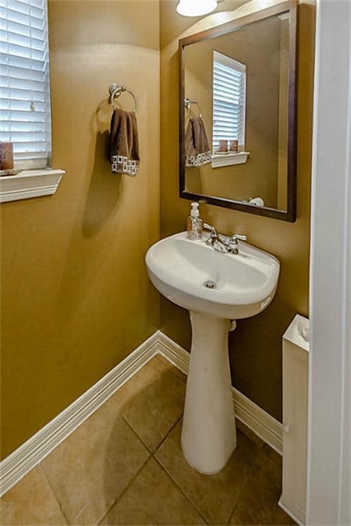 Building Photo - 1107 Sopris Dr