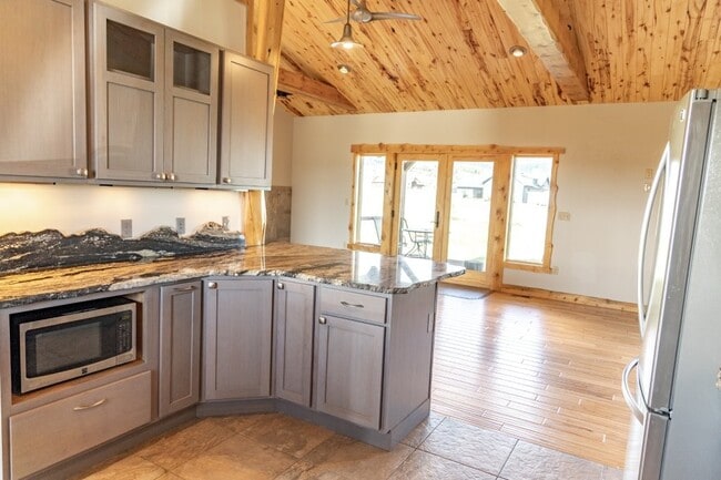 Building Photo - 60 Remington Ranch Rd