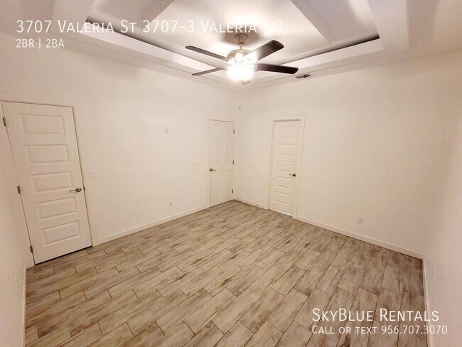 Building Photo - 3707 Valeria St