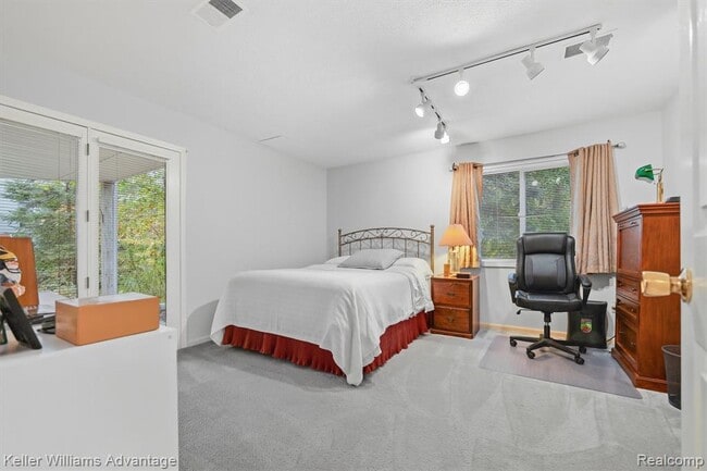 Building Photo - 2819 Monte Vista Ave