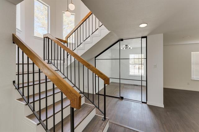 Building Photo - 200 Eagle Ct