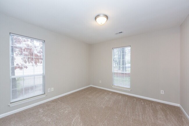 Building Photo - Wonderful 3BD/2BA Open Concept Ranch Home!
