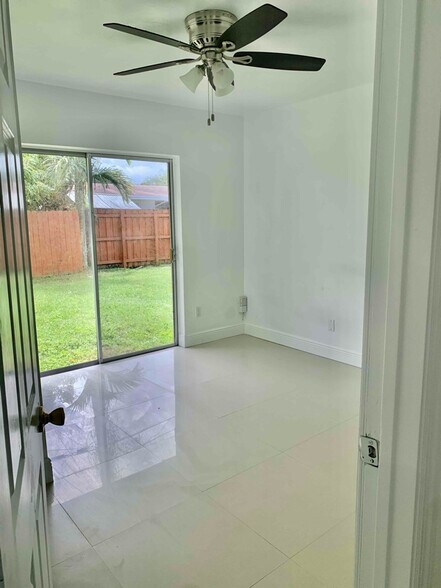 Building Photo - 9798 SW 158th St