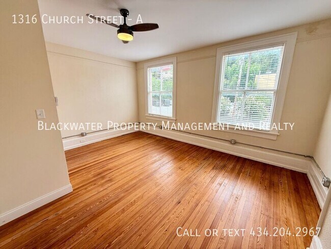 Building Photo - 1316 Church St