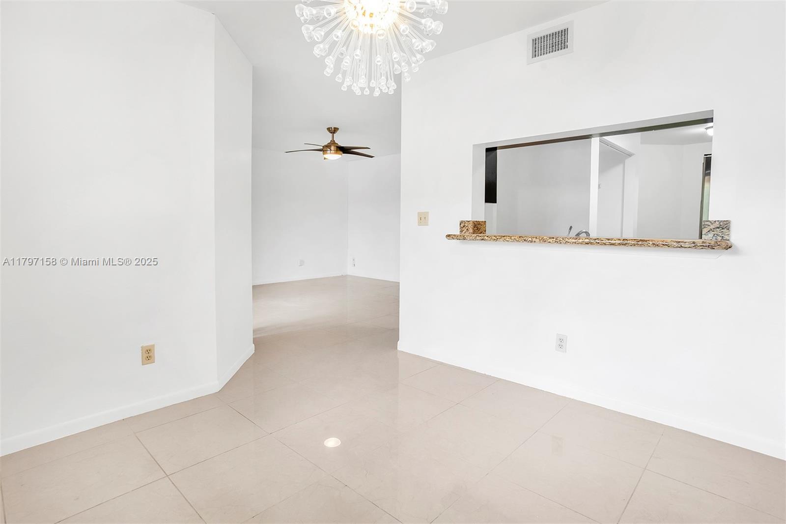 Building Photo - 735 NW 92nd Ave