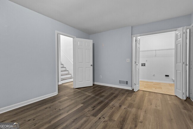 Building Photo - 2262 Cobb Creek Dr