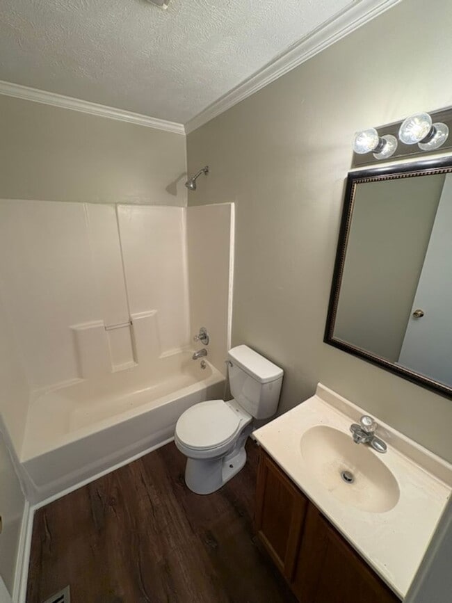 Building Photo - 4051 Wynn St