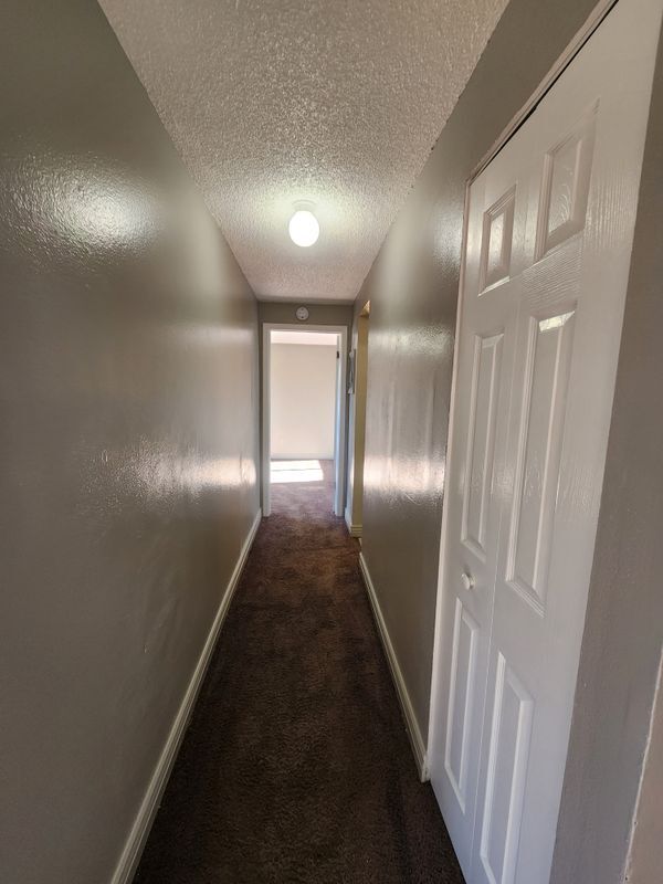 Building Photo - 1941 Clinton St