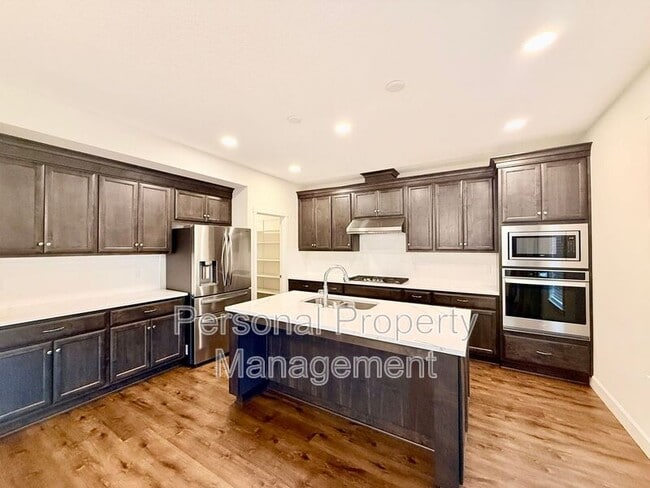 Building Photo - 8105 NE 167th Ave