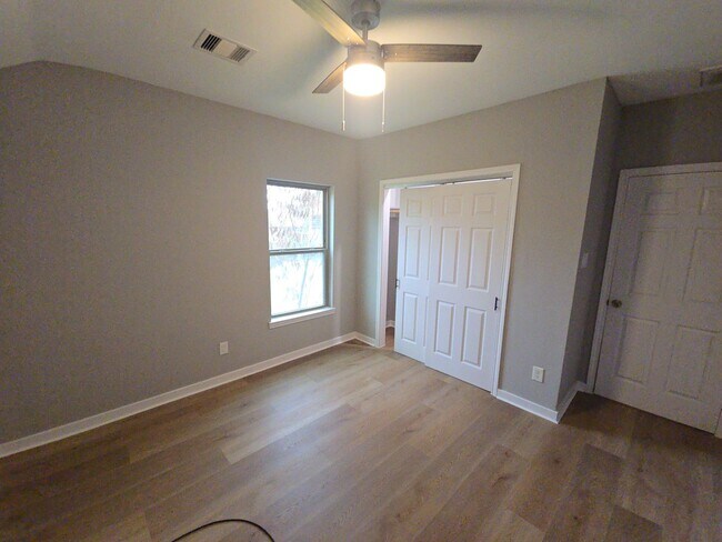 Building Photo - 3118 Memel St