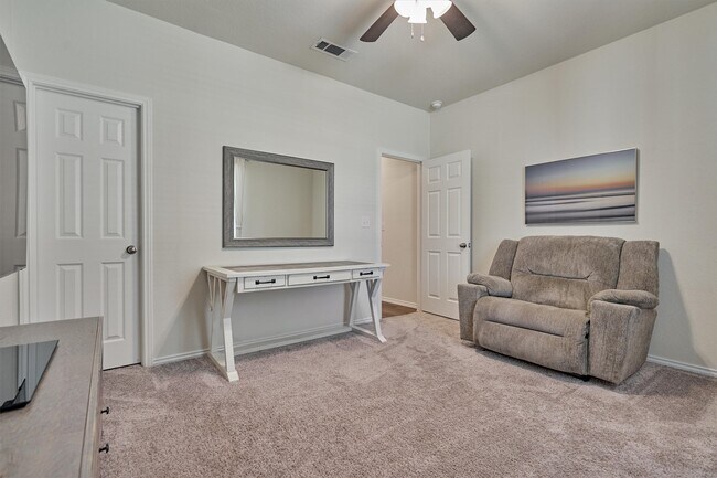 Building Photo - 4417 Longleaf Timbers Ct