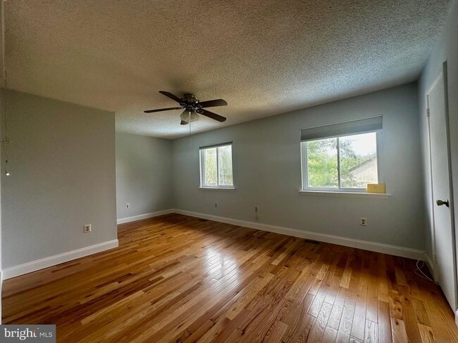 Building Photo - 99 Thoreau Dr