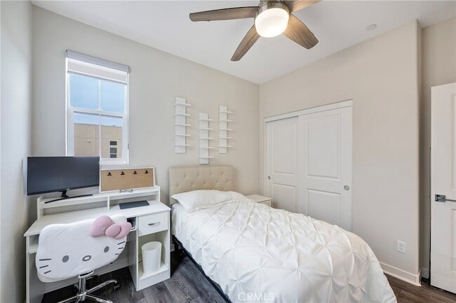 Building Photo - 6 Pony Ct