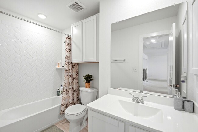 Building Photo - 4821 Magnolia Spgs Dr