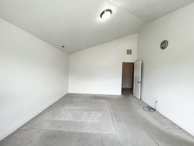 Building Photo - 9729 Fira Ln