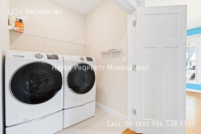 Building Photo - 1714 Anchor Wy