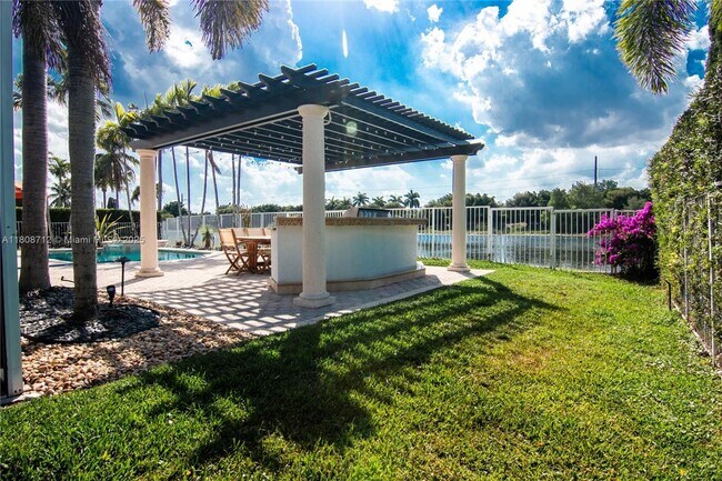 Building Photo - 1714 Victoria Pointe Cir