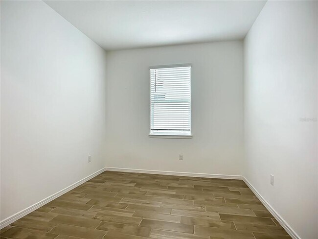 Building Photo - 10005 Patterson Wy