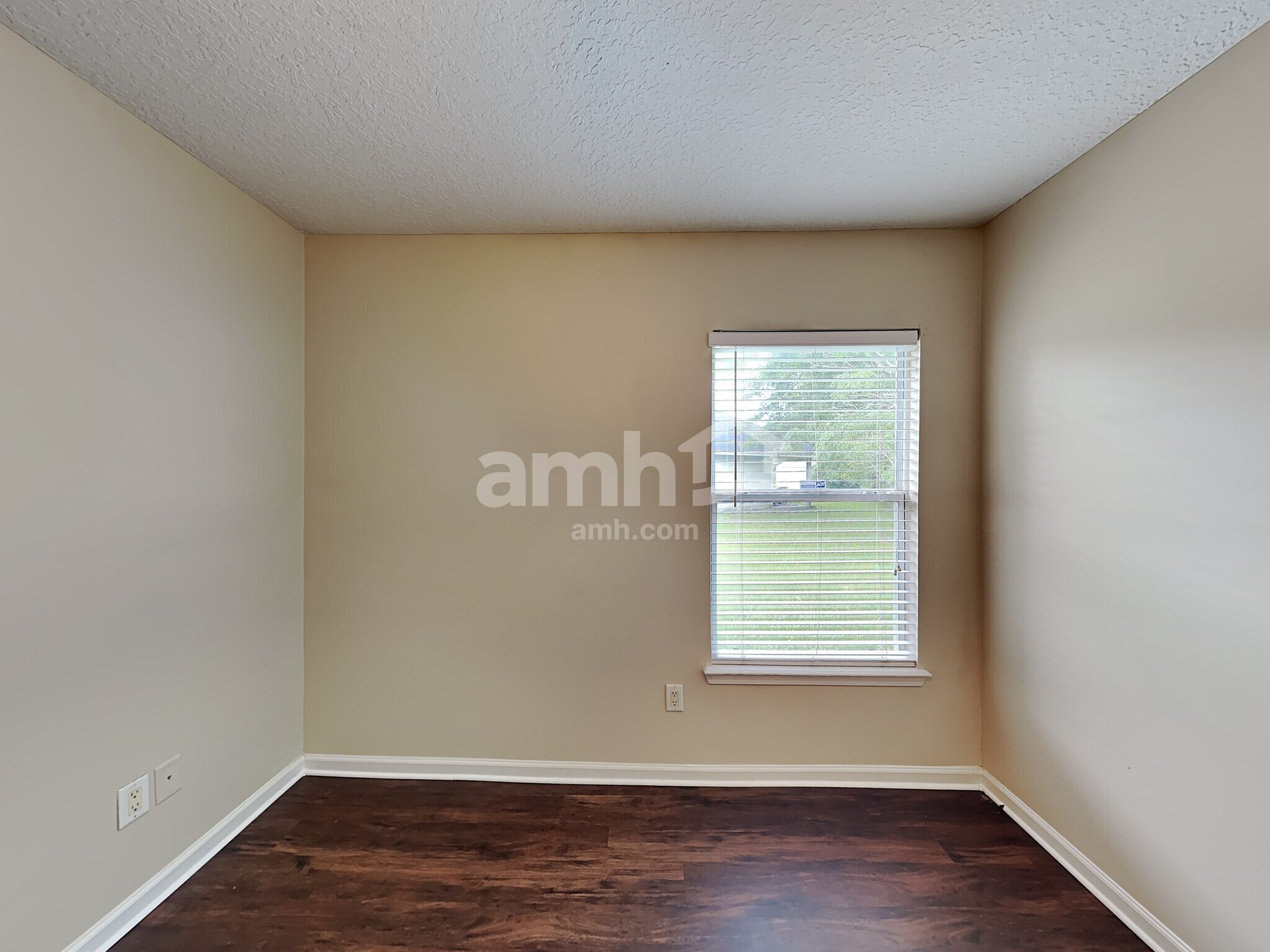 Building Photo - 10909 Acorn Park Ct
