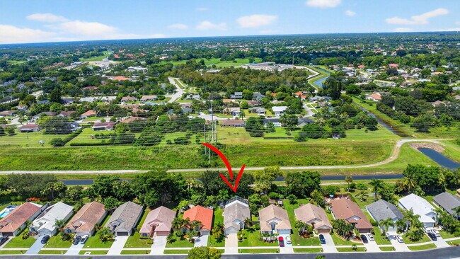 Building Photo - 1891 Oak Berry Cir