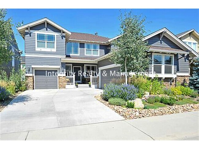 Building Photo - 3367 Fantasy Pl