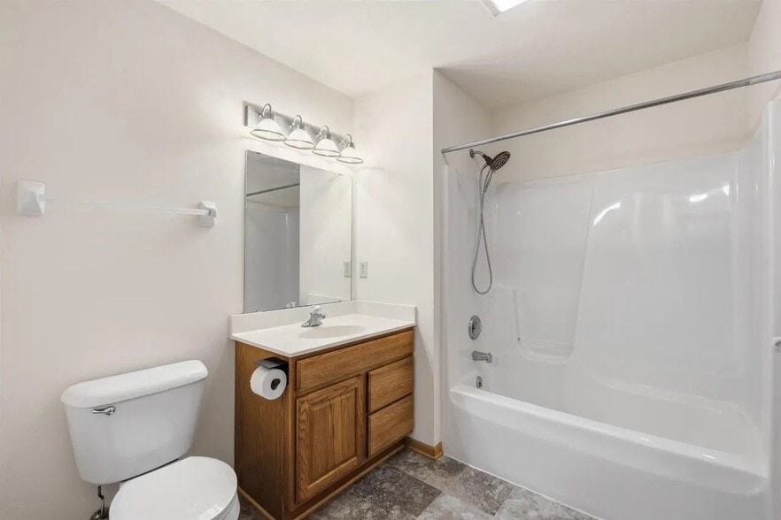 Building Photo - 1203 Stonewood Crossing