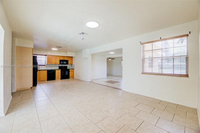 Building Photo - 7770 Northwest 33rd Street
