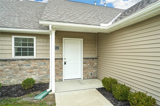 Building Photo - 1713 Blase Nemeth Rd